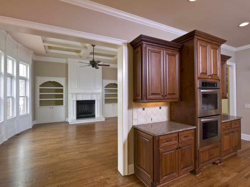 Kitchen Cabinets Refacing in Muncie, IN